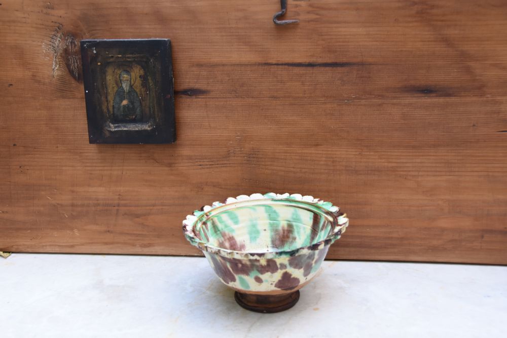 LOVEY CANAKKALE BOWL LATE 19th CENTURY