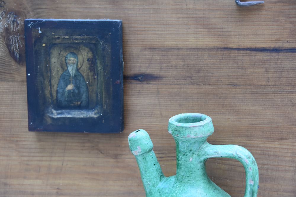 MID 19TH CENTURY ÇANAKKALE CERAMIC OIL CONTAINER - Image 7