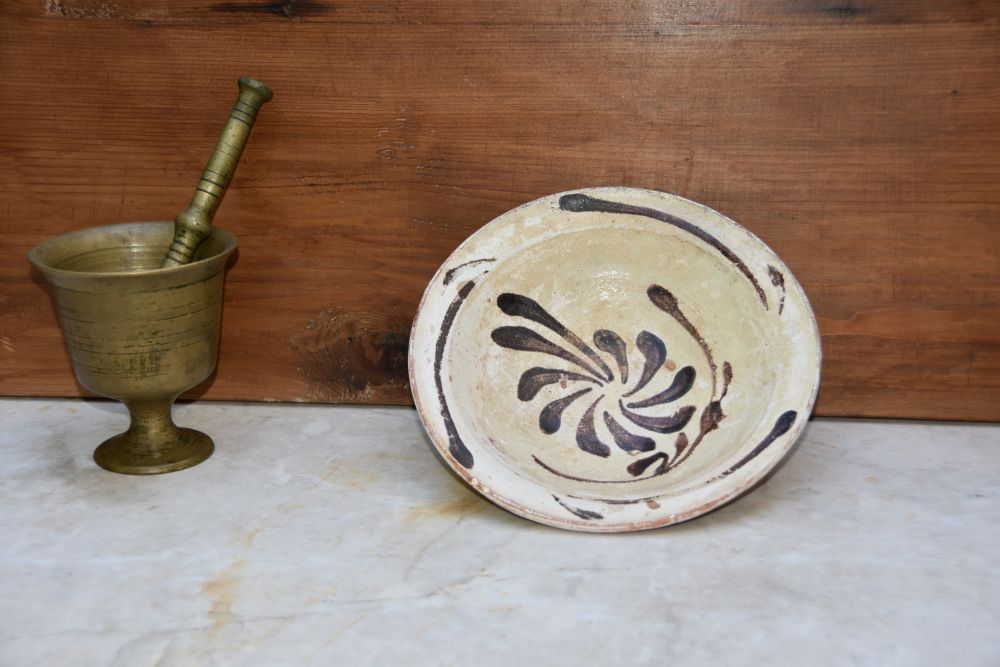 19th CENTURY CANAKKALE CERAMIC PLATE - Image 4