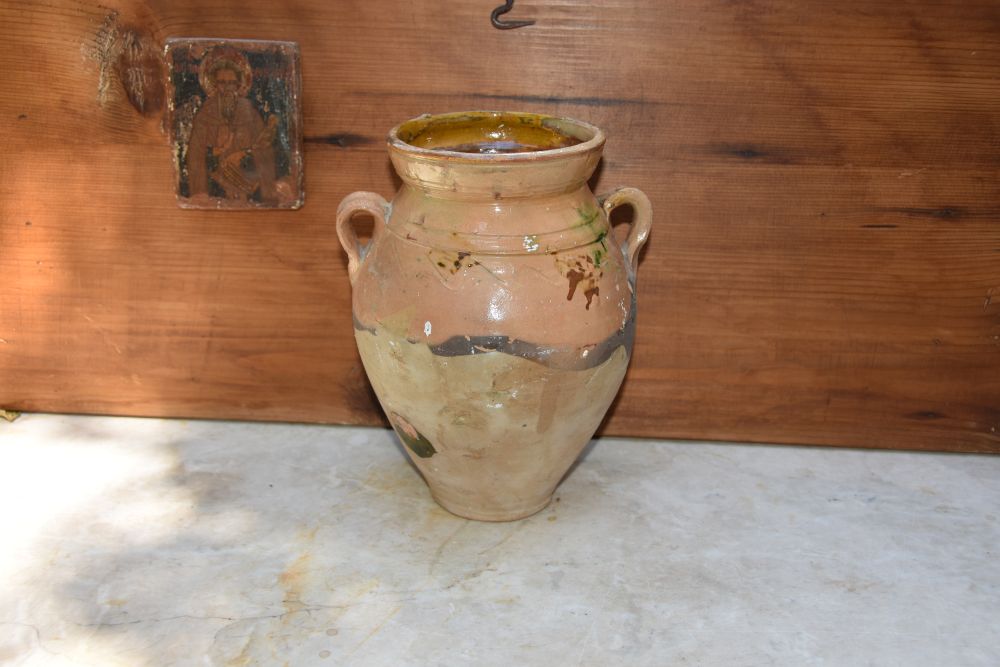 TWO HANDELED CERAMIC VASE GLAZED