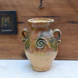 CERAMIC VASE FROM SOUTH OF RHODES